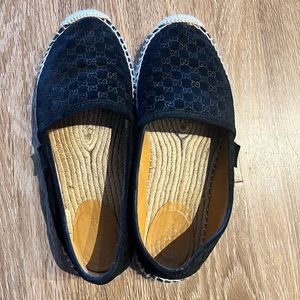 Gucci Velvet Espadrilles  - black velvet with tan rope